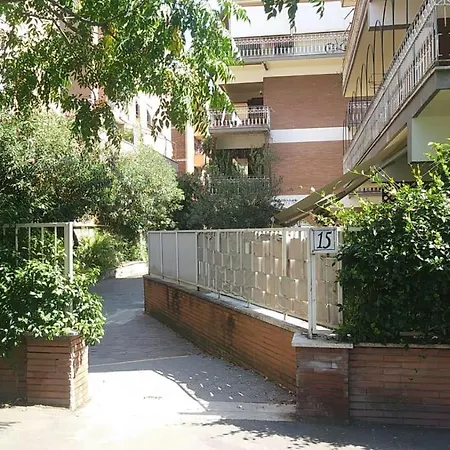 Rocca Di Papa Apartment
